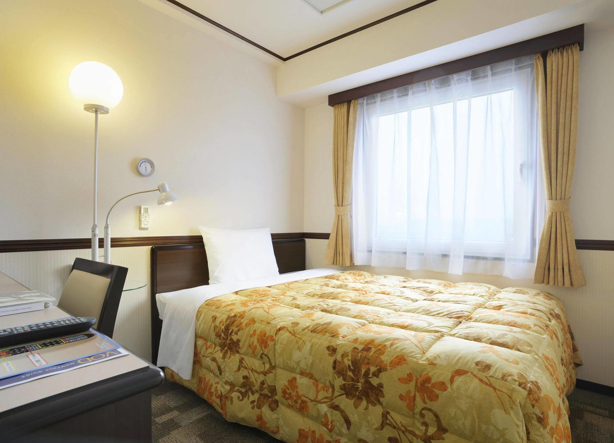 Toyoko Inn Ichinoseki Ekimae Екстериор снимка