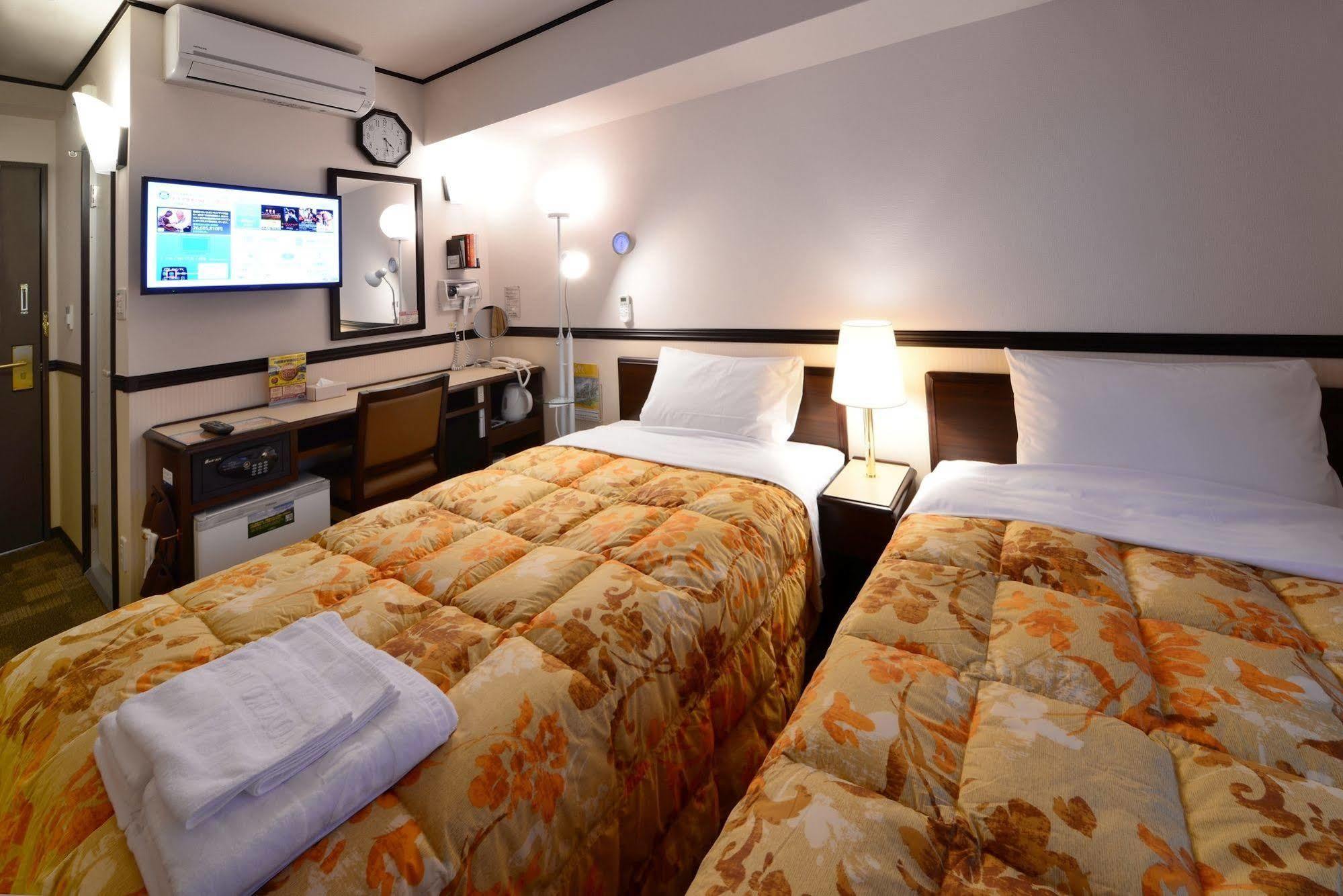 Toyoko Inn Ichinoseki Ekimae Екстериор снимка